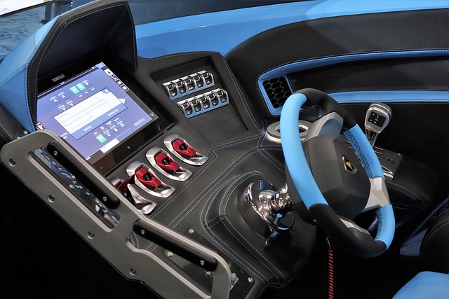 通过精细的 通过精细的