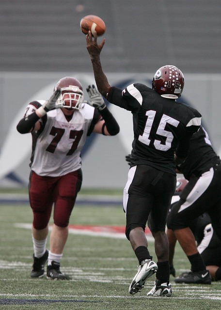 快速反击的 快速反击的