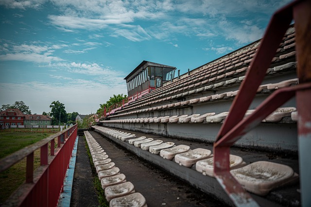 一名辞职员 一名辞职员